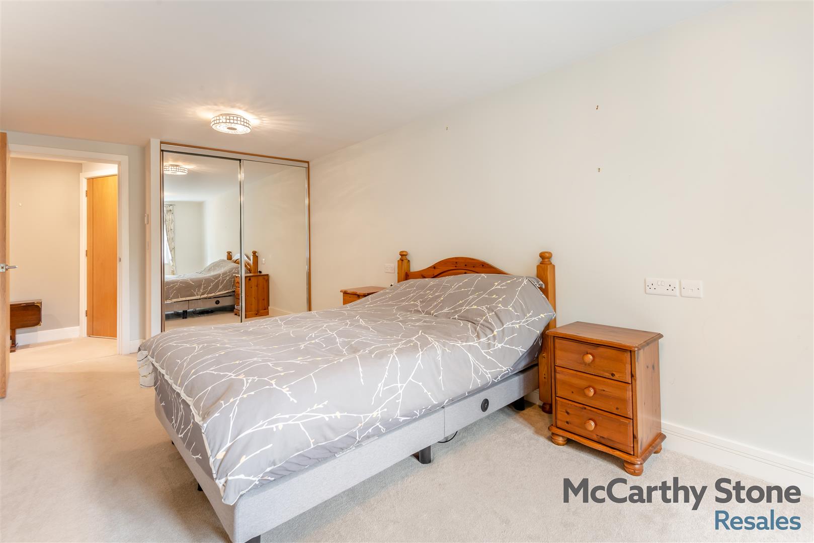 Crayshaw Court, Abbotsmead Place, Caversham, Reading
