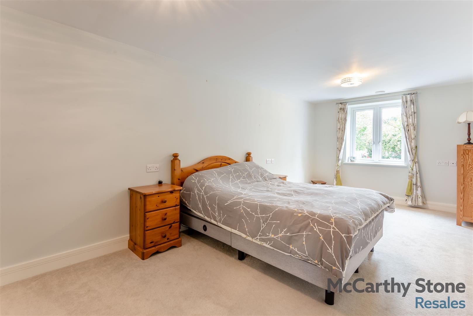 Crayshaw Court, Abbotsmead Place, Caversham, Reading