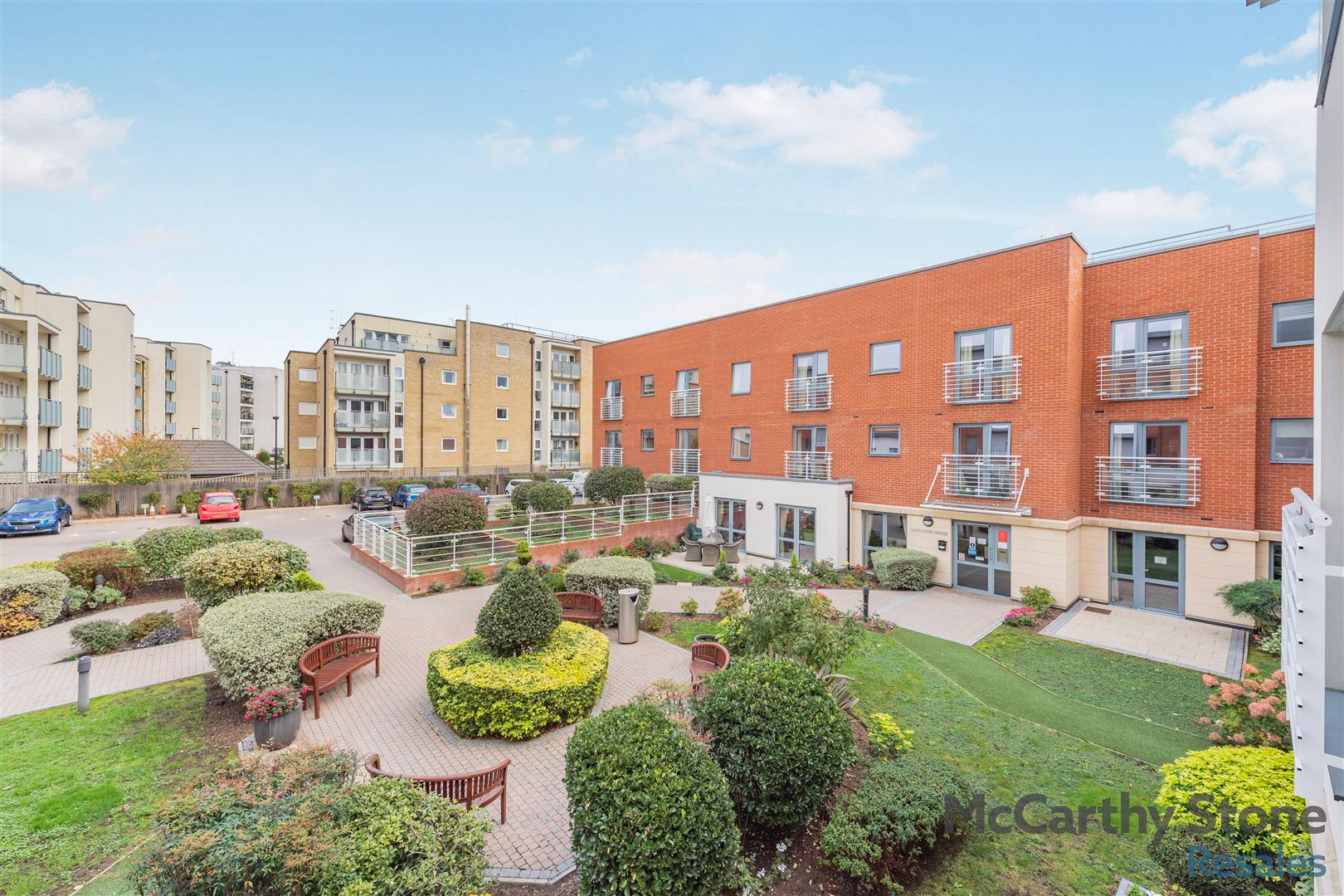 Josiah Drive, Ickenham