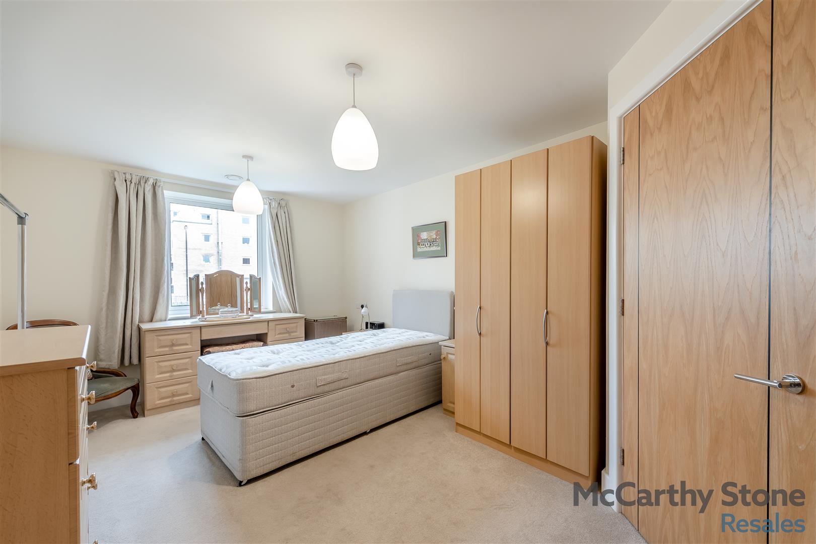 Josiah Drive, Ickenham