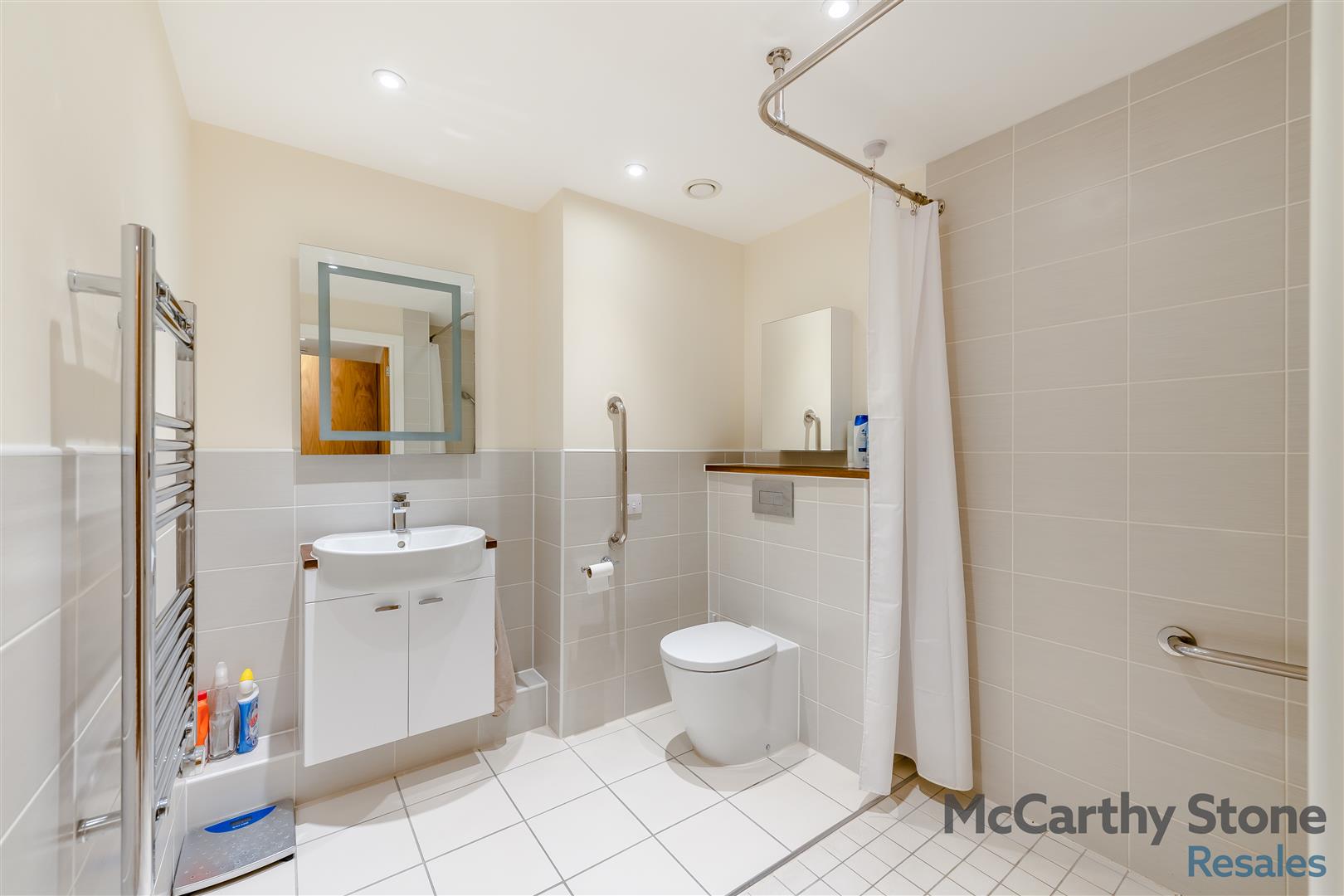 Josiah Drive, Ickenham