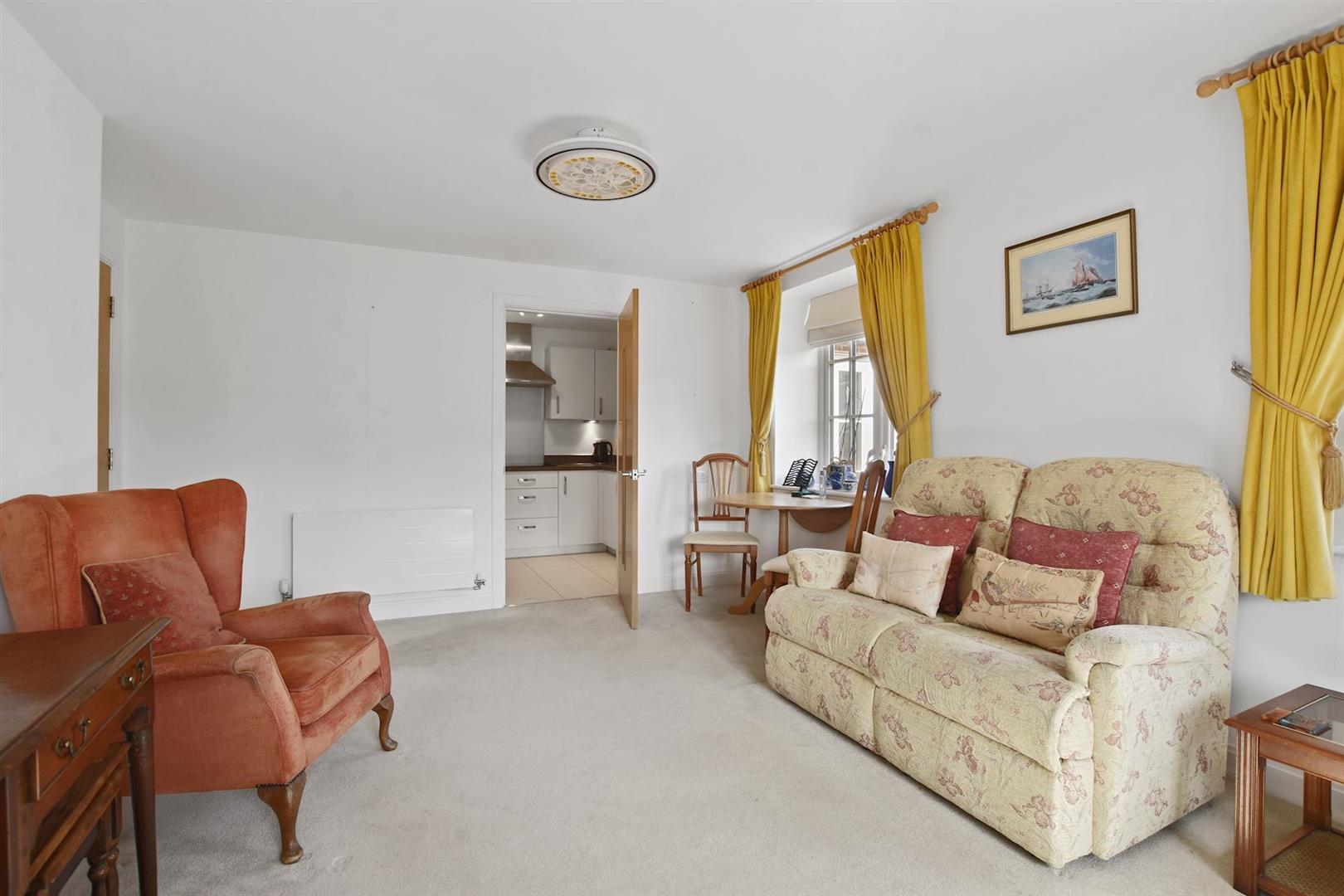 59-61 The Broadway, Amersham