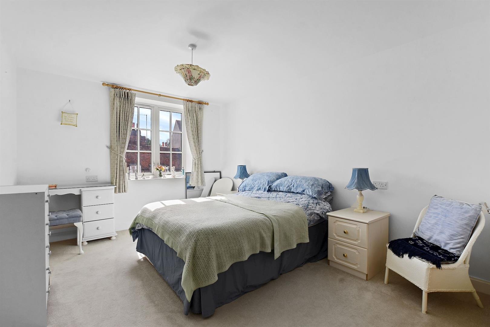 59-61 The Broadway, Amersham