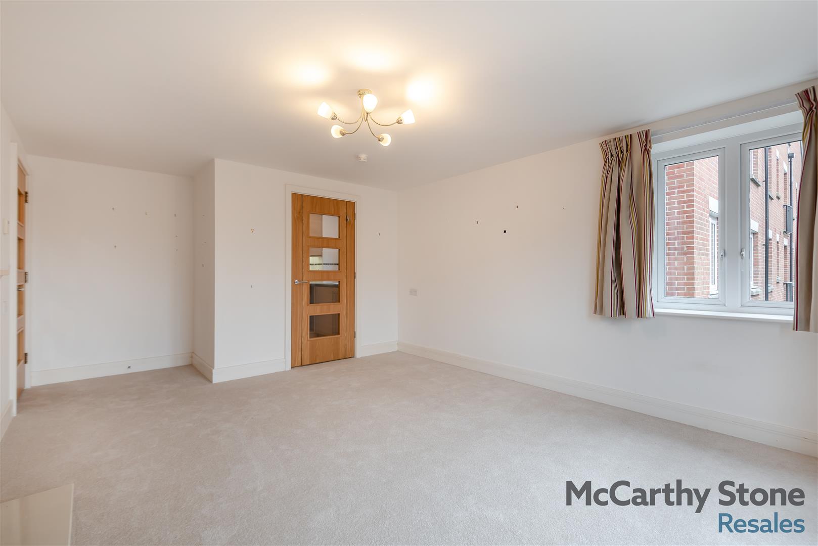 Abbotsmead Place, Caversham