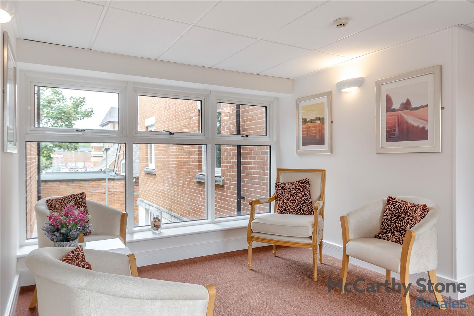 Abbotsmead Place, Caversham