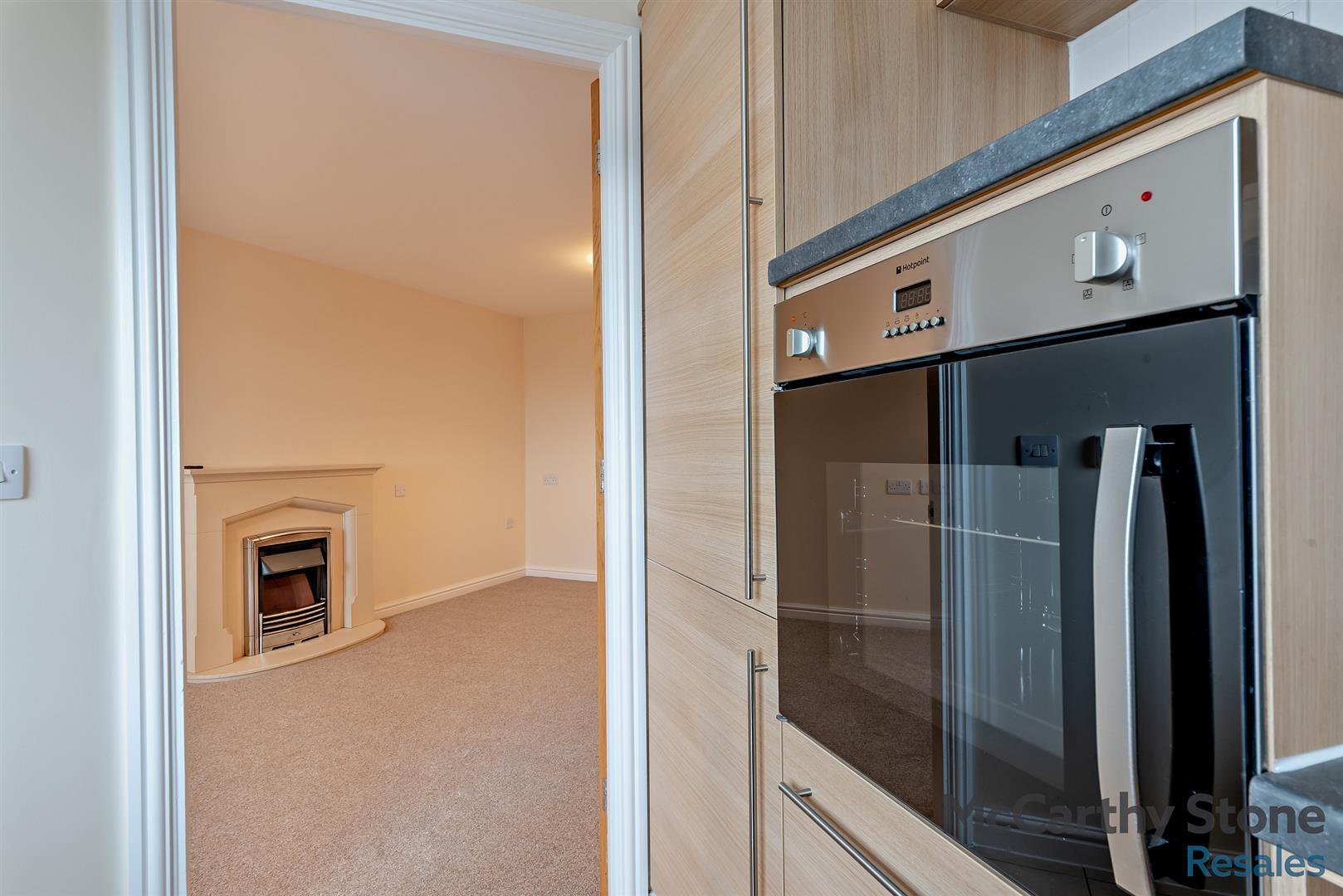Lady Susan Court, New Road, Basingstoke, Hampshire, RG21 7PF