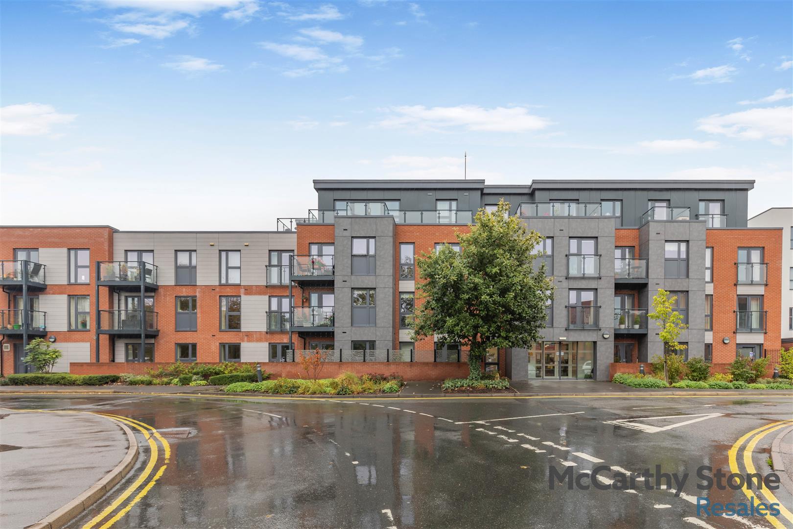 Scott Place, Cross keys, Lichfield, Staffordshire, WS13 6EX