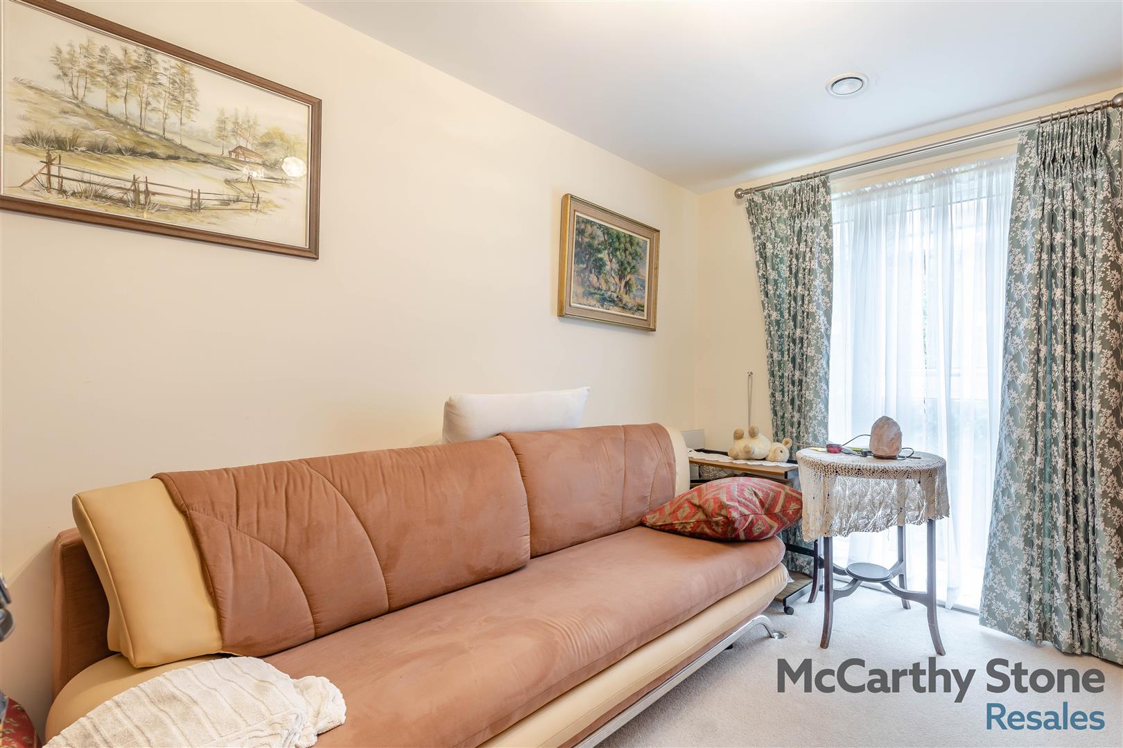 Scott Place, Cross keys, Lichfield, Staffordshire, WS13 6EX