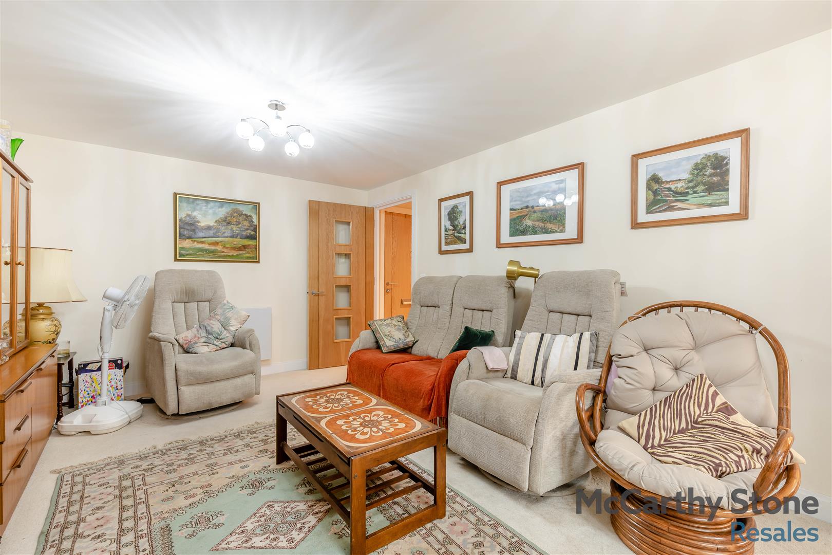 Scott Place, Cross keys, Lichfield, Staffordshire, WS13 6EX