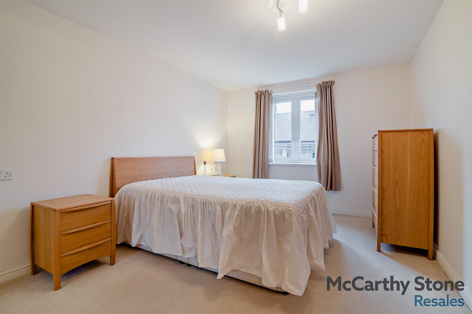 Cabot Court, Bath Road, Longwell Green, Bristol