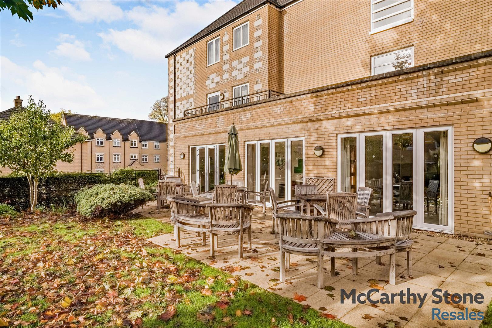 Hart Close, Wilton, Salisbury