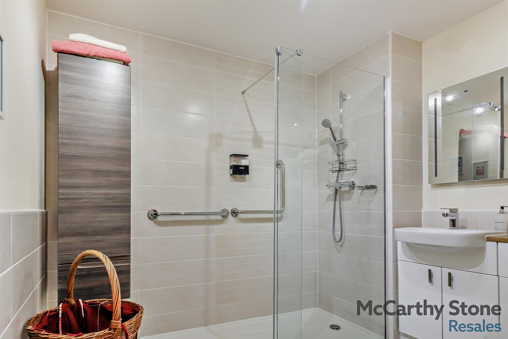 Lon Pant Y Cudyn, Benllech