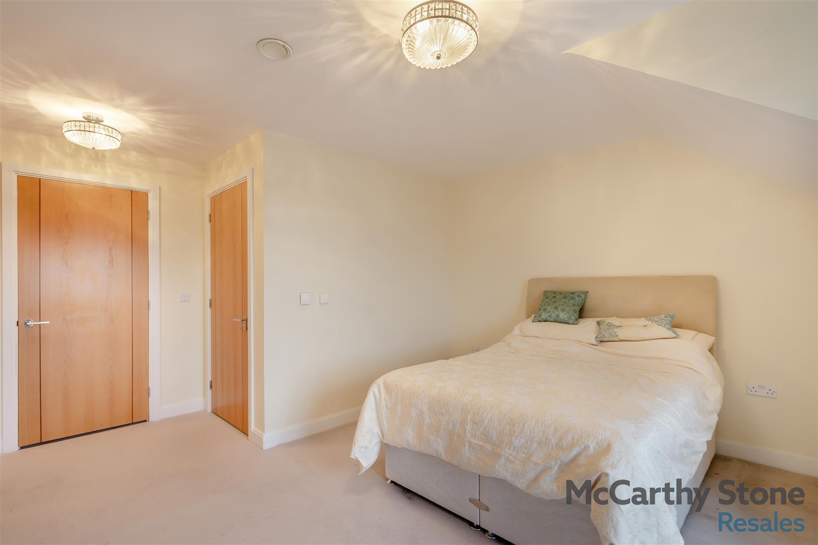 Devonshire Grange, Devonshire Avenue, Roundhay, Leeds, LS8 1AN