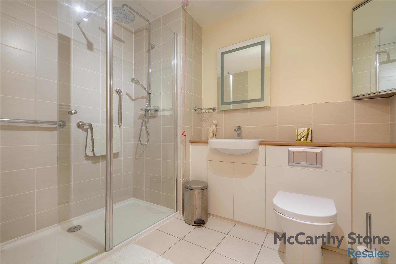 Devonshire Grange, Devonshire Avenue, Roundhay, Leeds, LS8 1AN