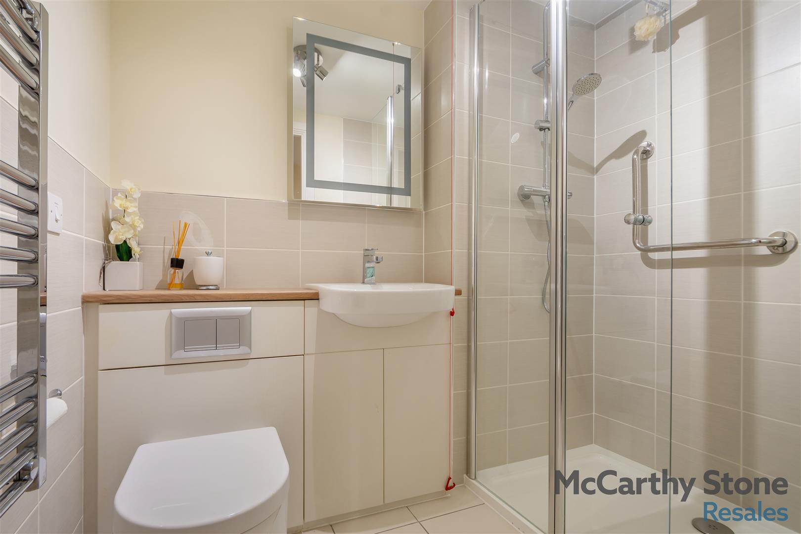 Devonshire Grange, Devonshire Avenue, Roundhay, Leeds, LS8 1AN