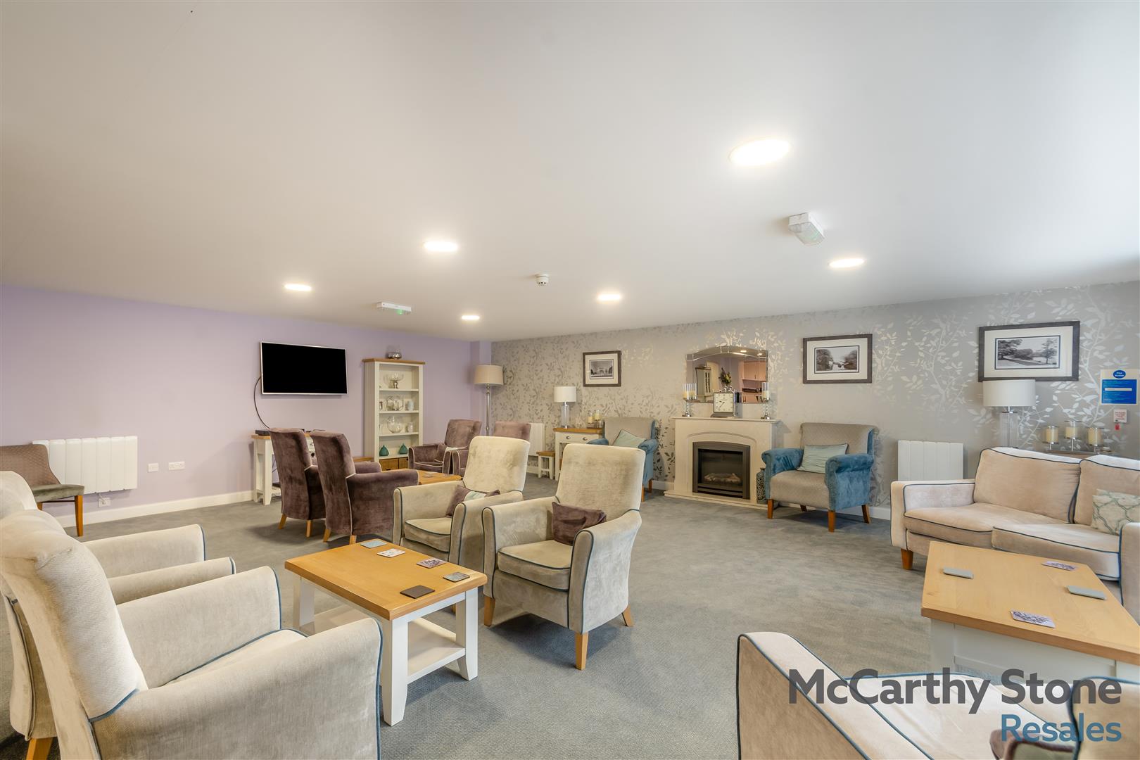 Devonshire Grange, Devonshire Avenue, Roundhay, Leeds, LS8 1AN