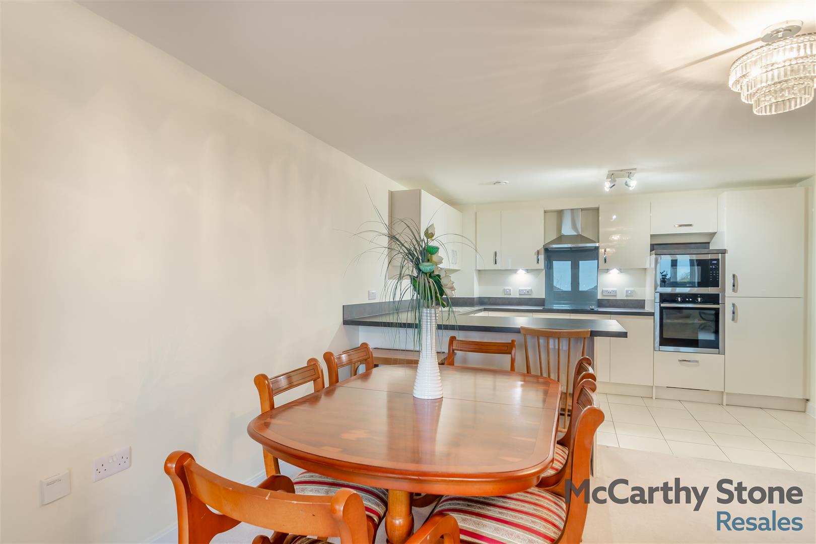 Devonshire Grange, Devonshire Avenue, Roundhay, Leeds, LS8 1AN