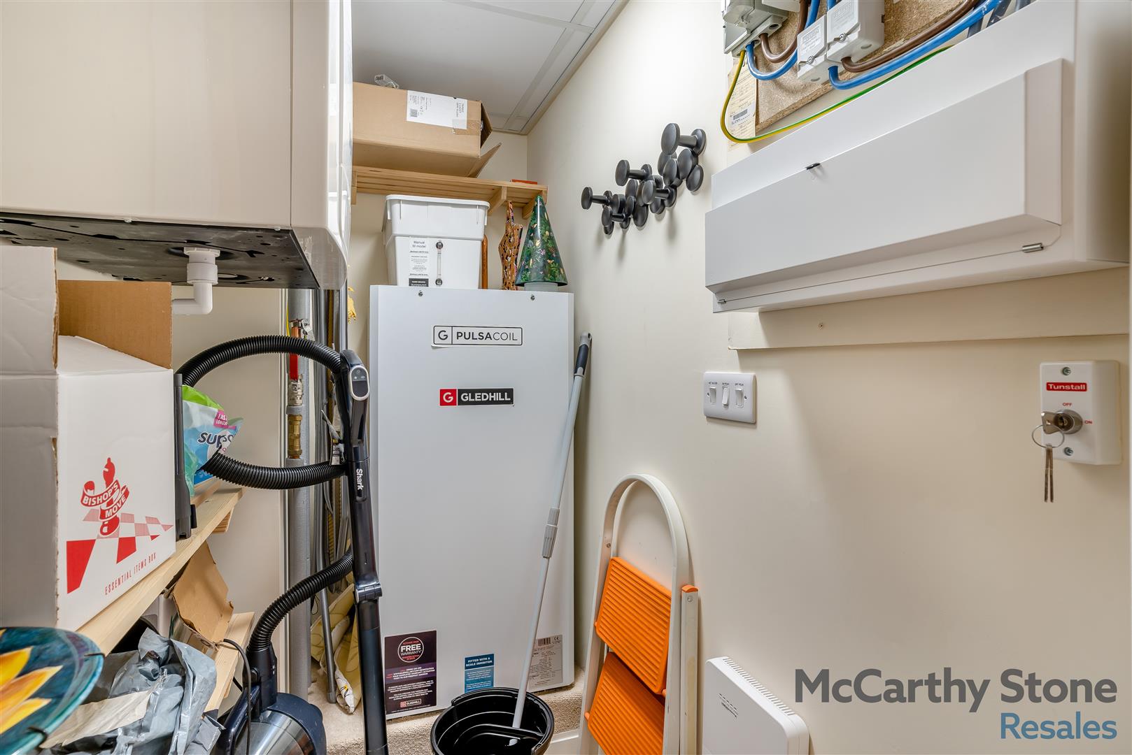 Llys Isan, Ilex Close, Llanishen, Cardiff, CF14 5DZ