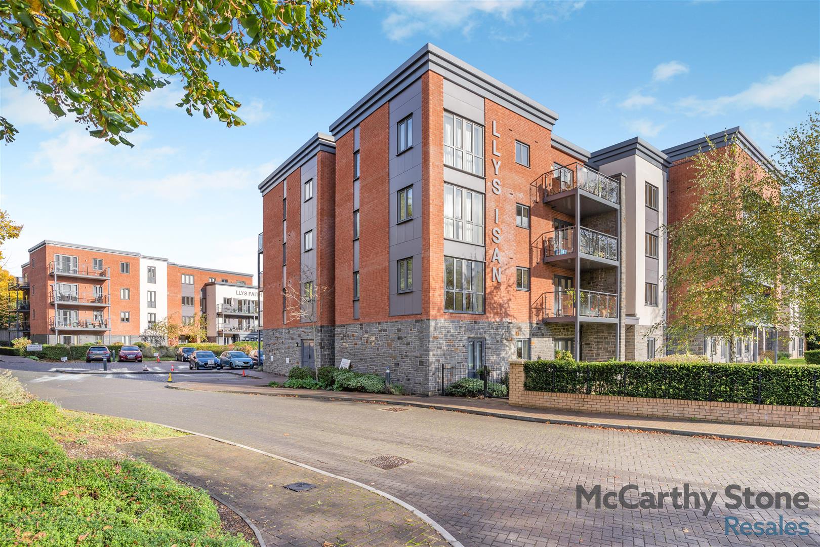 Llys Isan, Ilex Close, Llanishen, Cardiff, CF14 5DZ