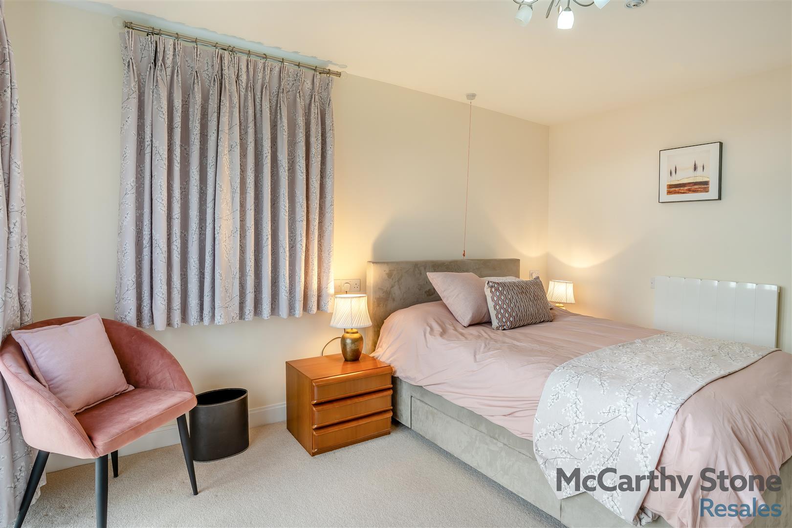 Llys Isan, Ilex Close, Llanishen, Cardiff, CF14 5DZ