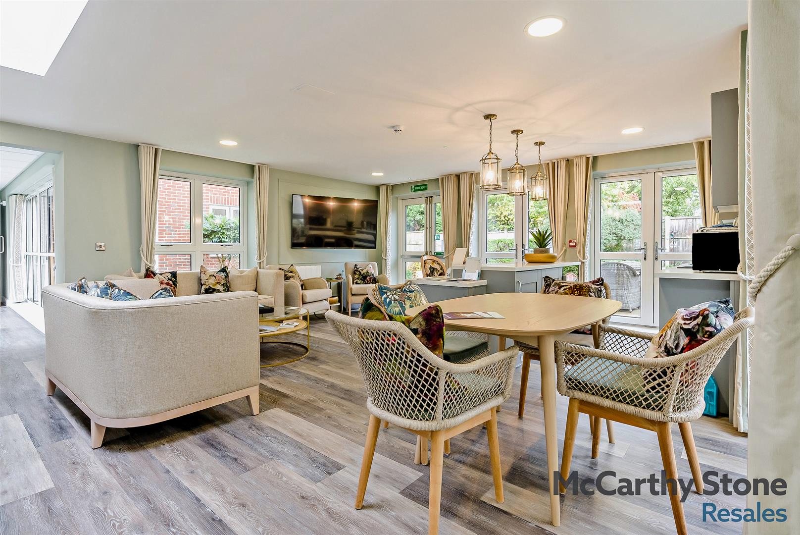 Heathlands, Beaconsfield Road, Farnham Common, Slough