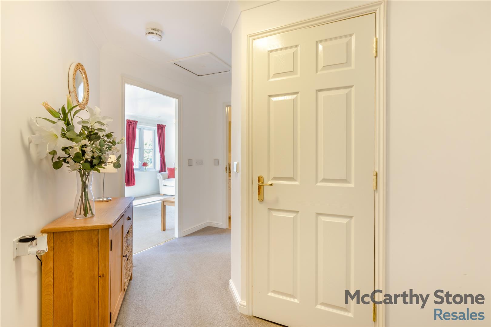 High Street South, Rushden, Northamptonshire, NN10 0FR