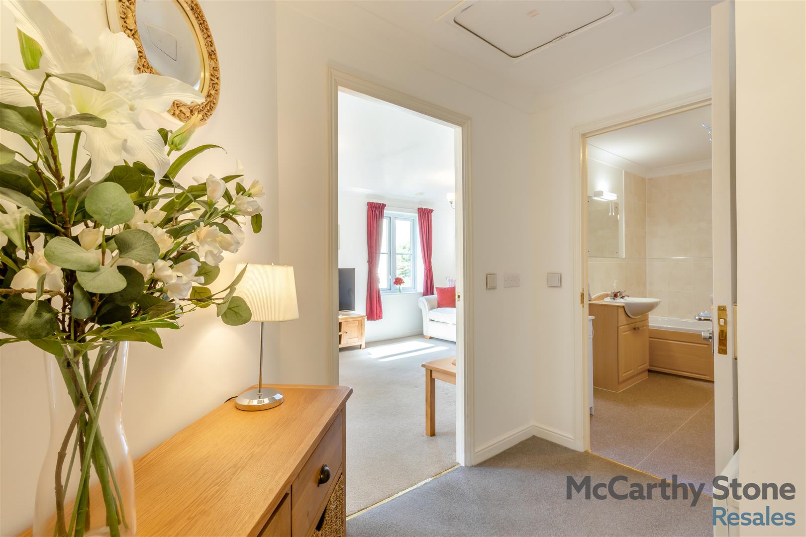 High Street South, Rushden, Northamptonshire, NN10 0FR