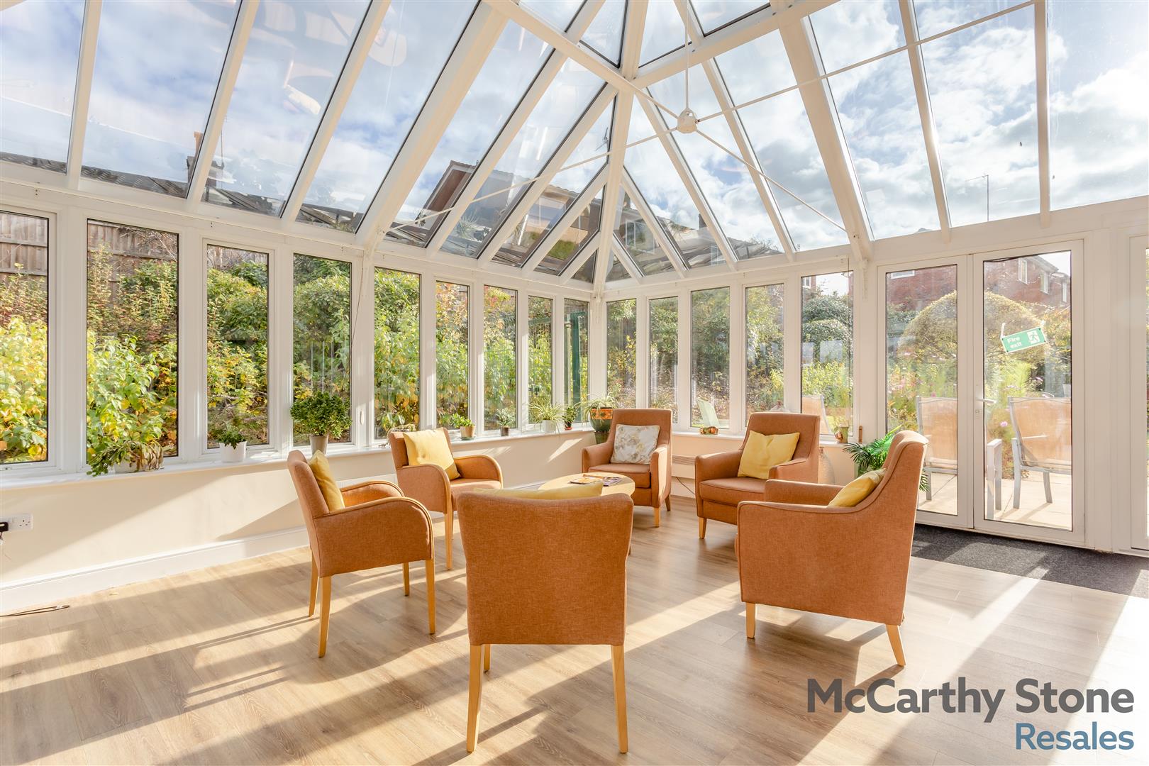 High Street South, Rushden, Northamptonshire, NN10 0FR