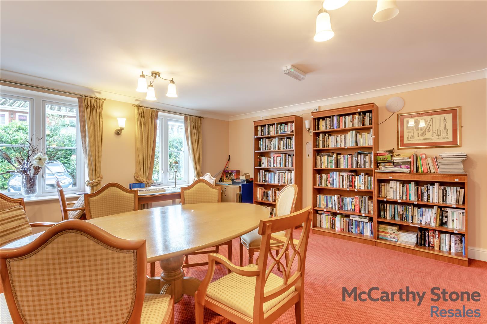 High Street South, Rushden, Northamptonshire, NN10 0FR