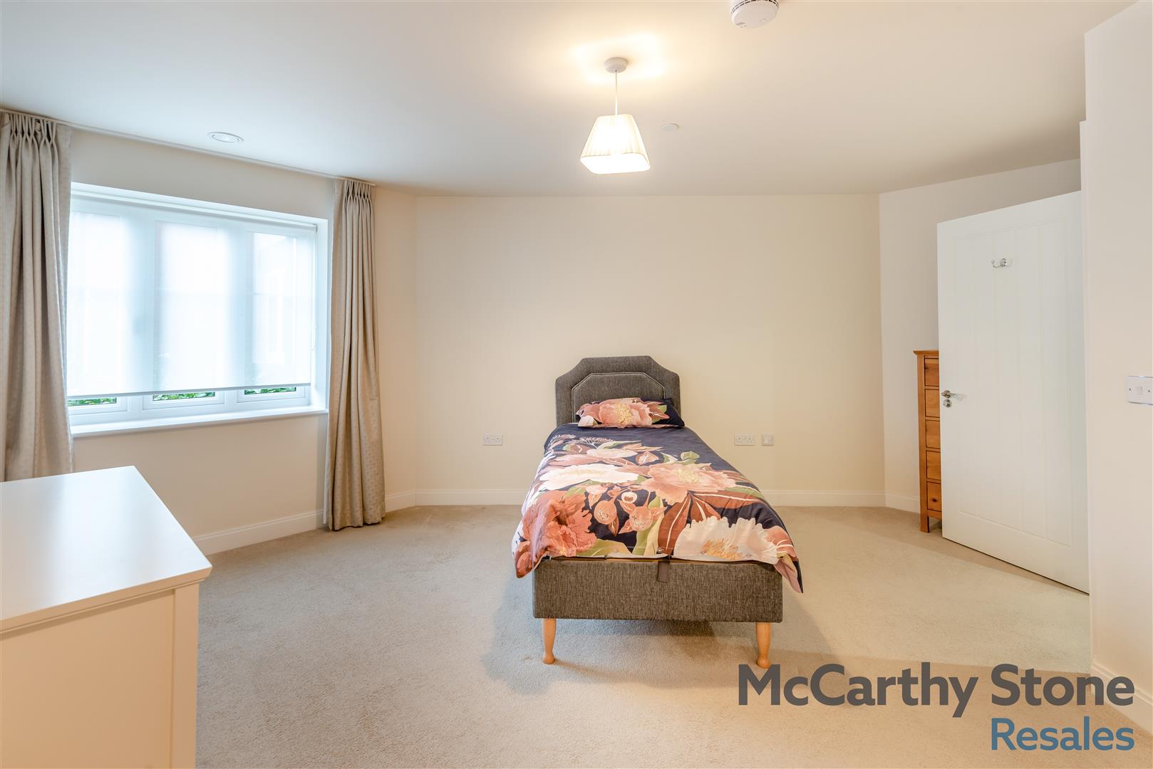 4 Samuel House, Westpole Avenue, Barnet EN4 0FP