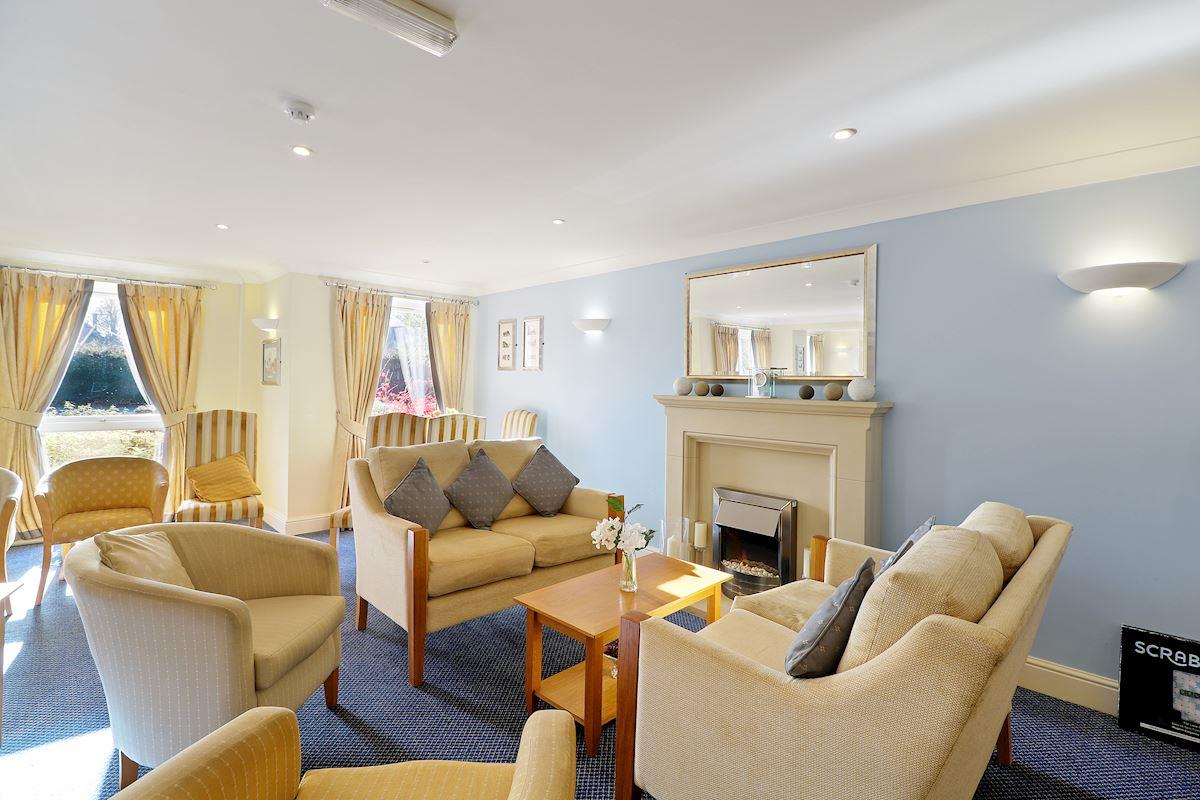 Benedict Court, Western Avenue, Newbury, Berkshire, RG14 1AR