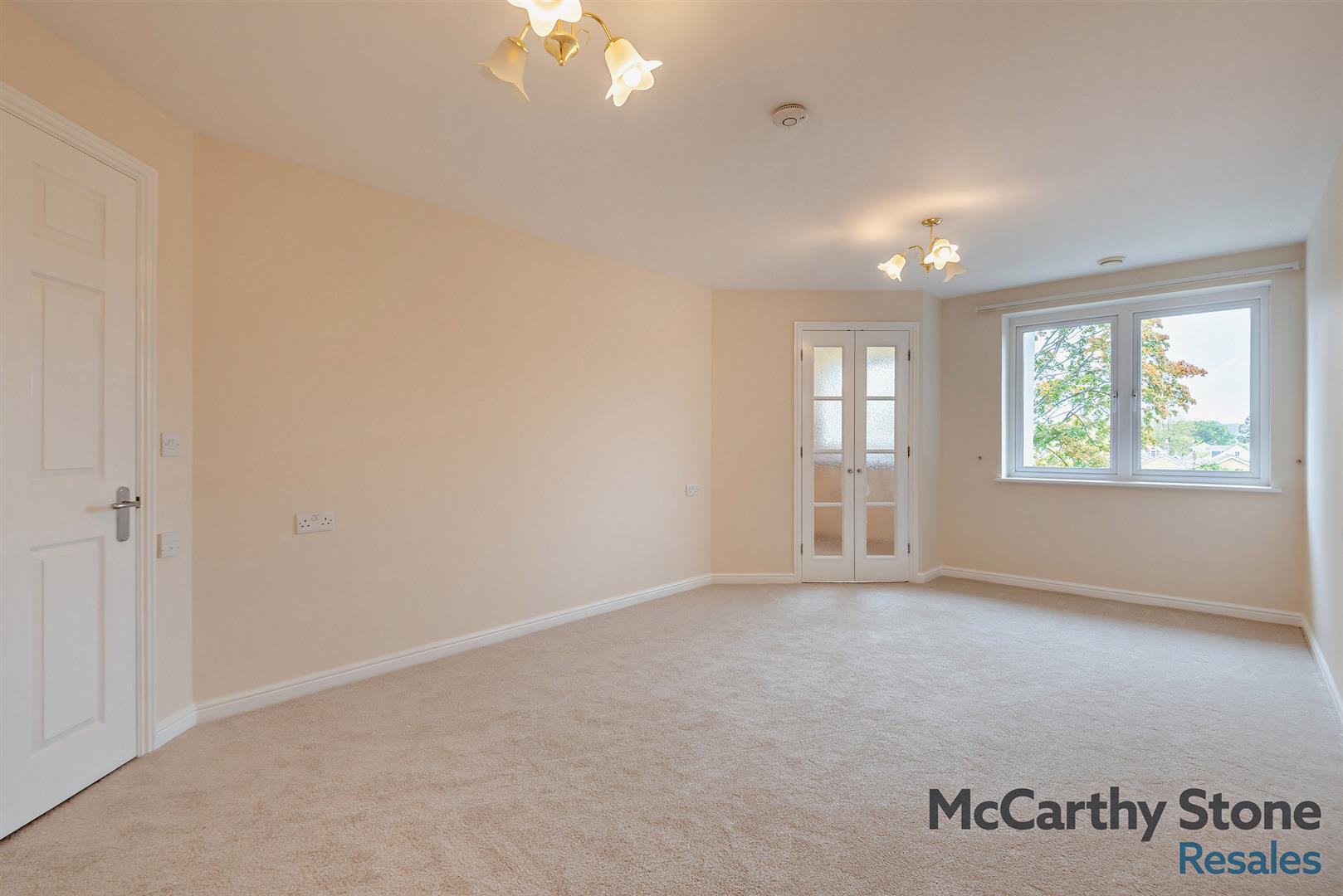 Benedict Court, Western Avenue, Newbury, Berkshire, RG14 1AR