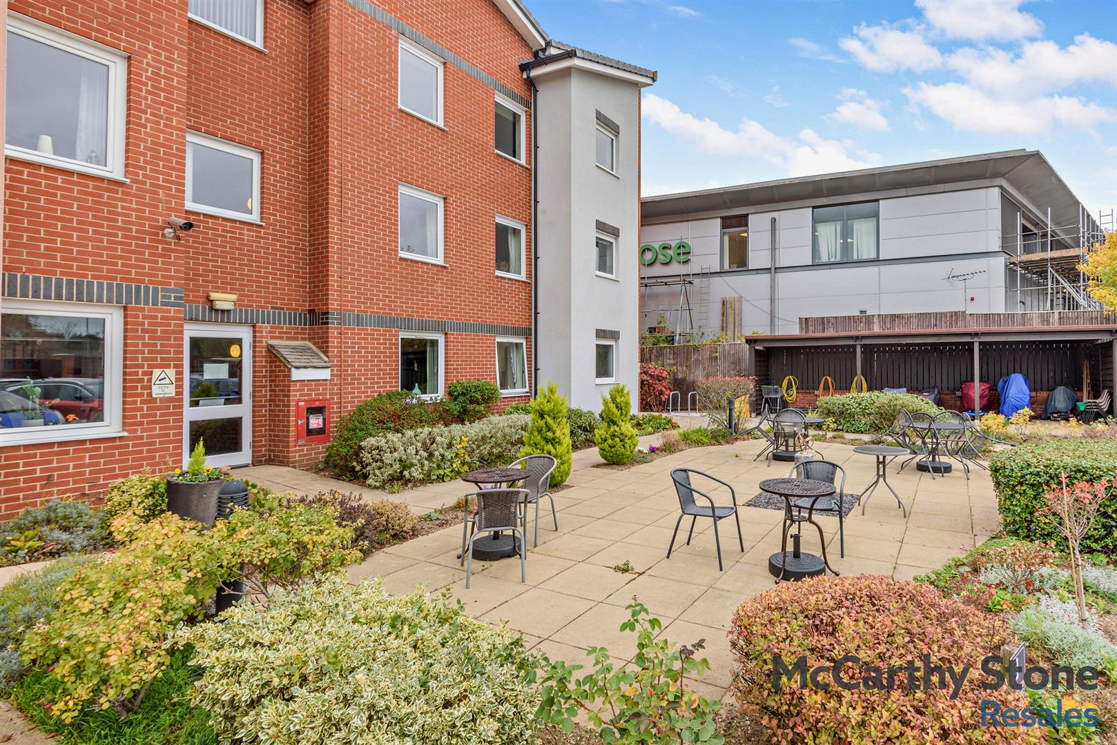 Benedict Court, Western Avenue, Newbury, Berkshire, RG14 1AR