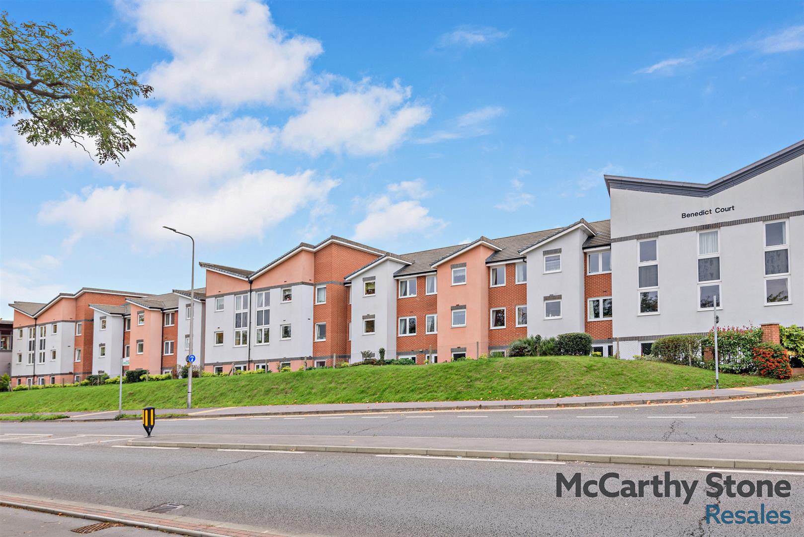 Benedict Court, Western Avenue, Newbury, Berkshire, RG14 1AR