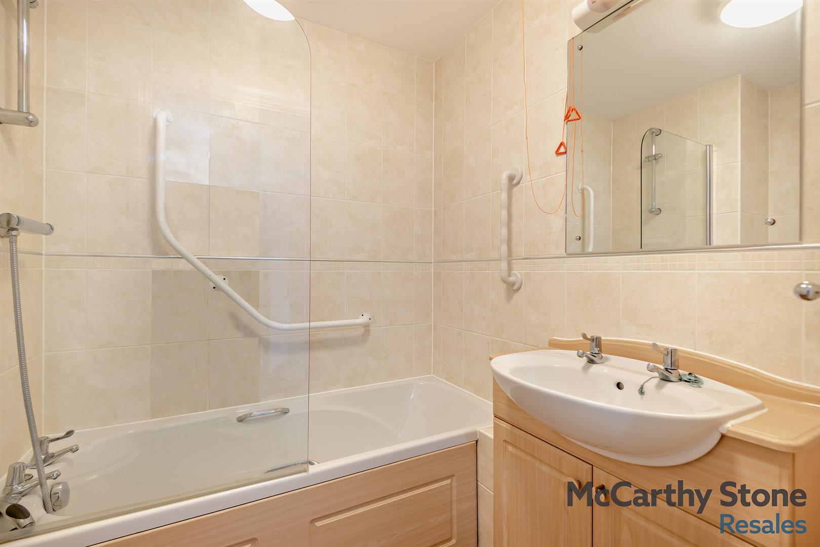 Benedict Court, Western Avenue, Newbury, Berkshire, RG14 1AR