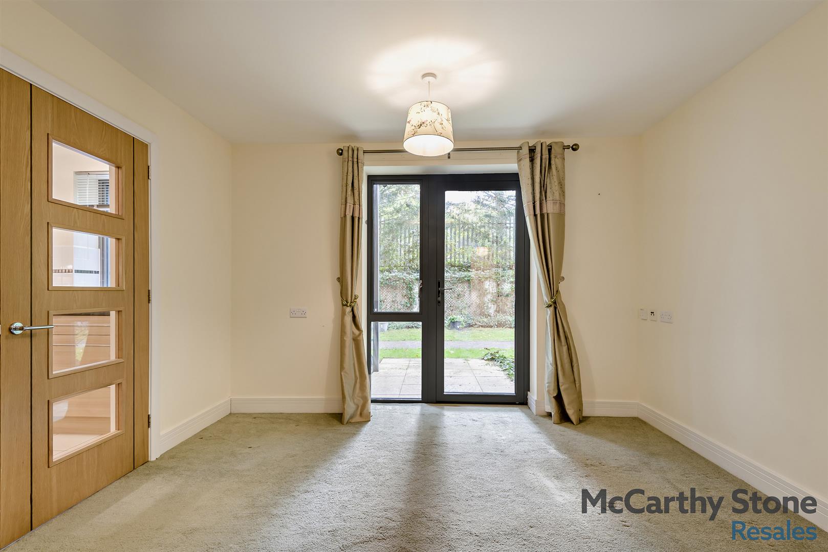 https://www.mccarthyandstoneresales.co.uk/properties/sale/uncategorized/cheltenham/jenner-court-st-georges-road-cheltenham/