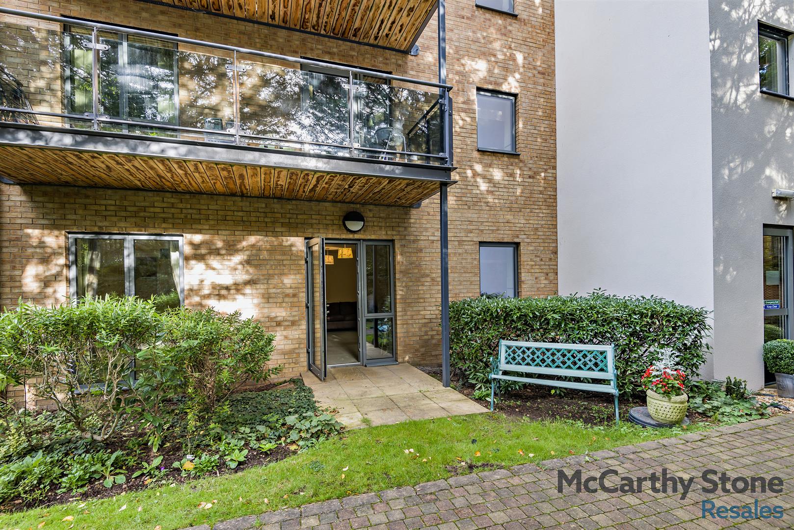 https://www.mccarthyandstoneresales.co.uk/properties/sale/uncategorized/cheltenham/jenner-court-st-georges-road-cheltenham/