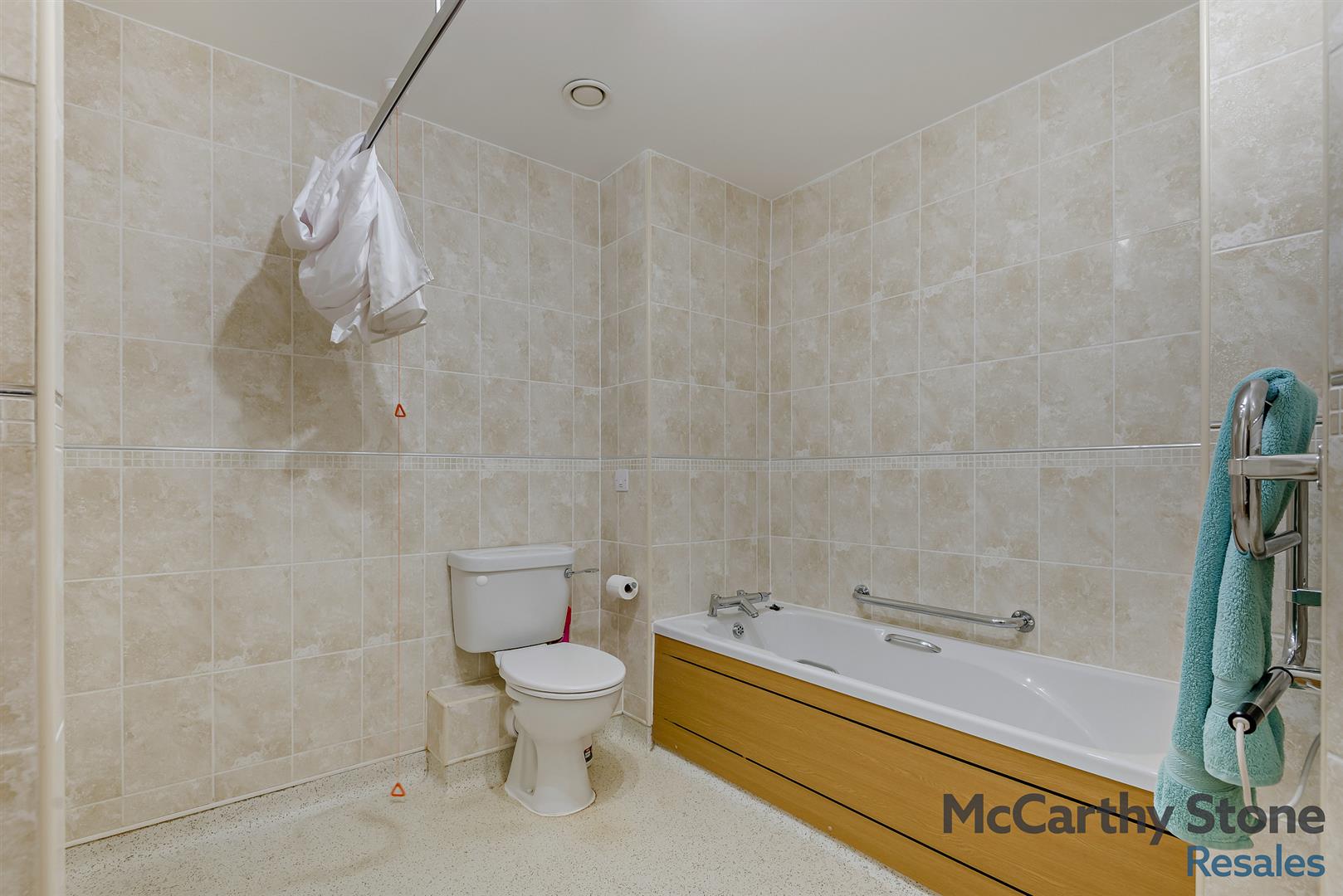 https://www.mccarthyandstoneresales.co.uk/properties/sale/uncategorized/cheltenham/jenner-court-st-georges-road-cheltenham/