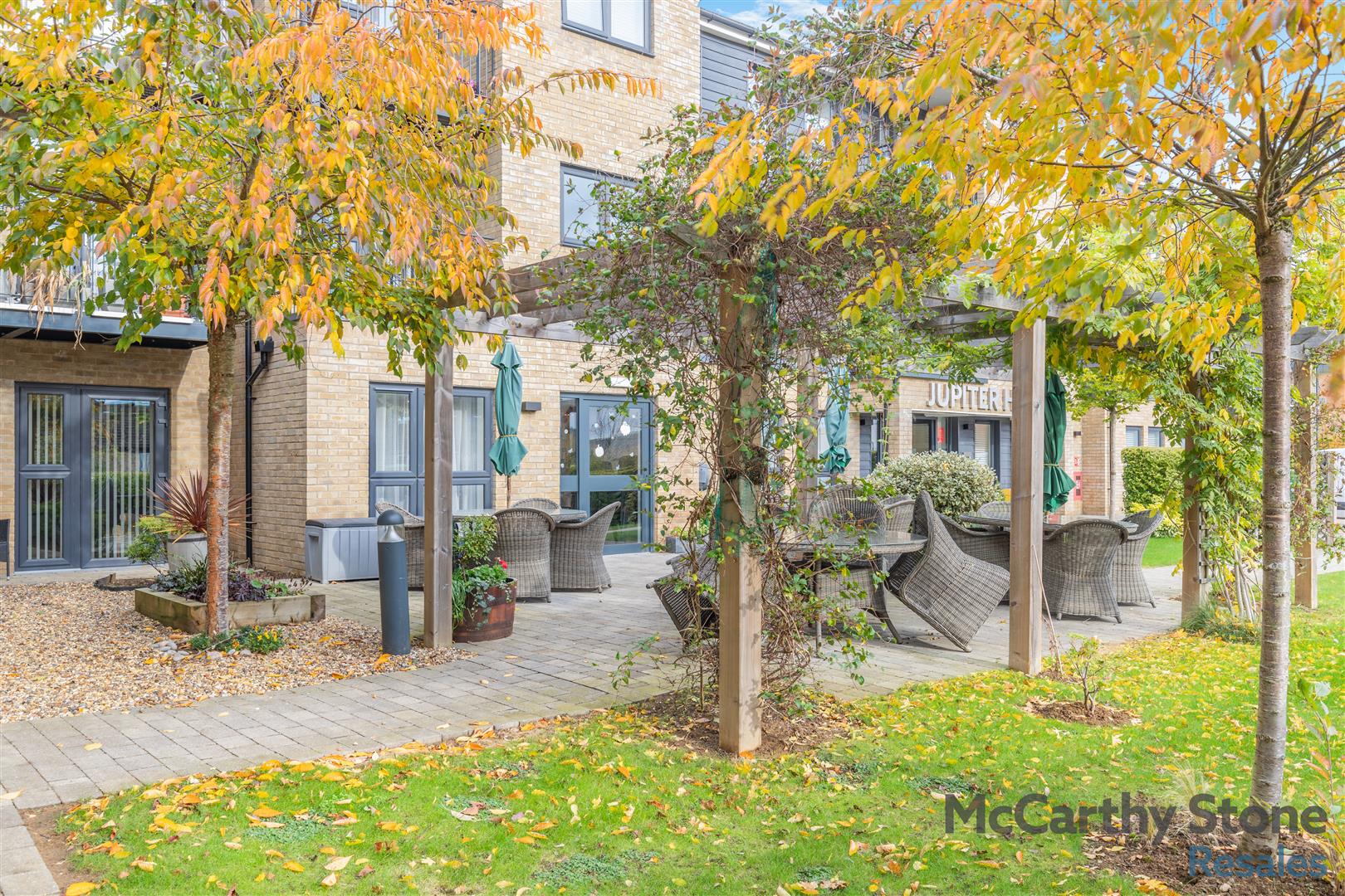 Hindhead Knoll, Walnut Tree, Milton Keynes