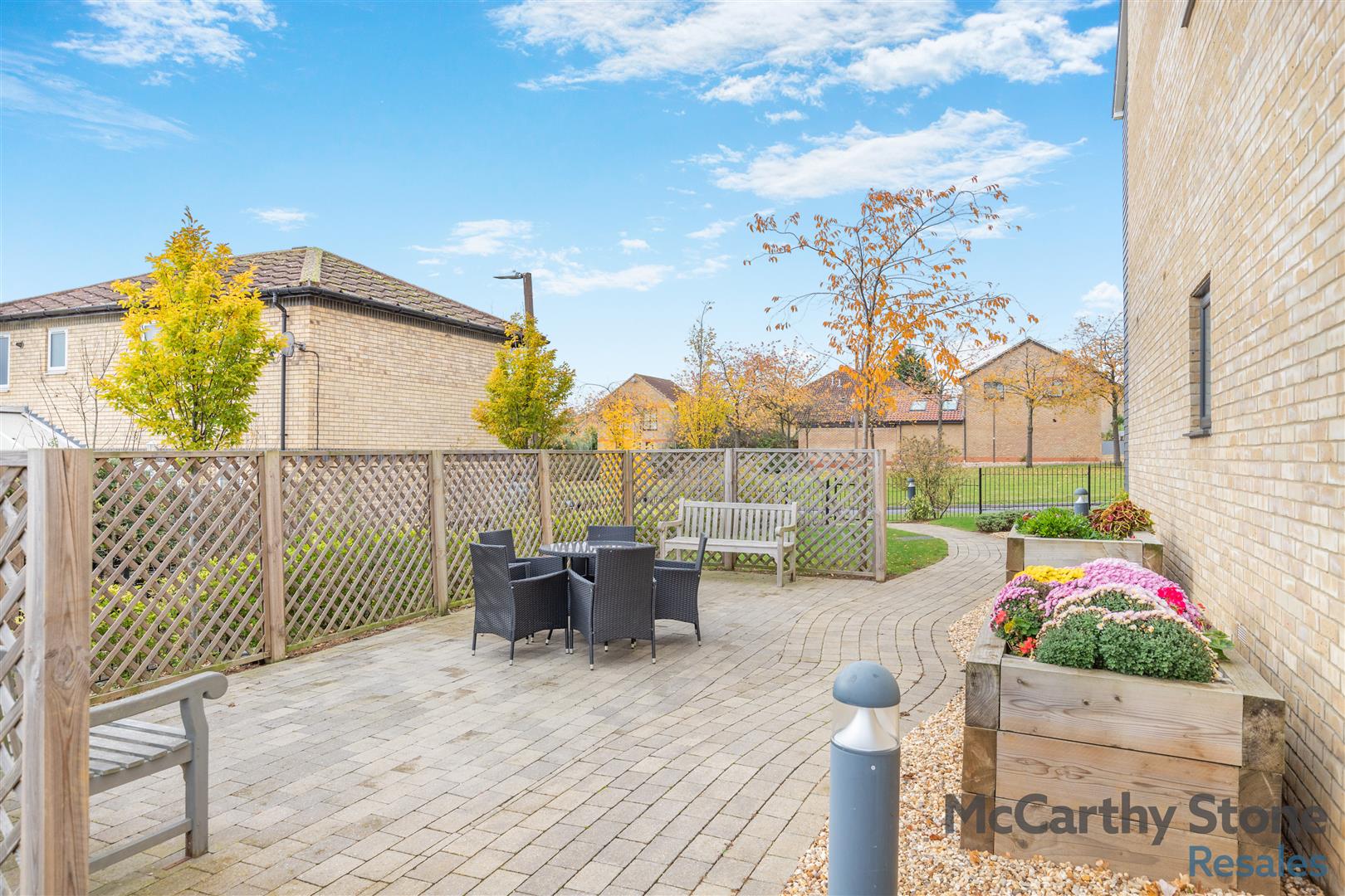 Hindhead Knoll, Walnut Tree, Milton Keynes