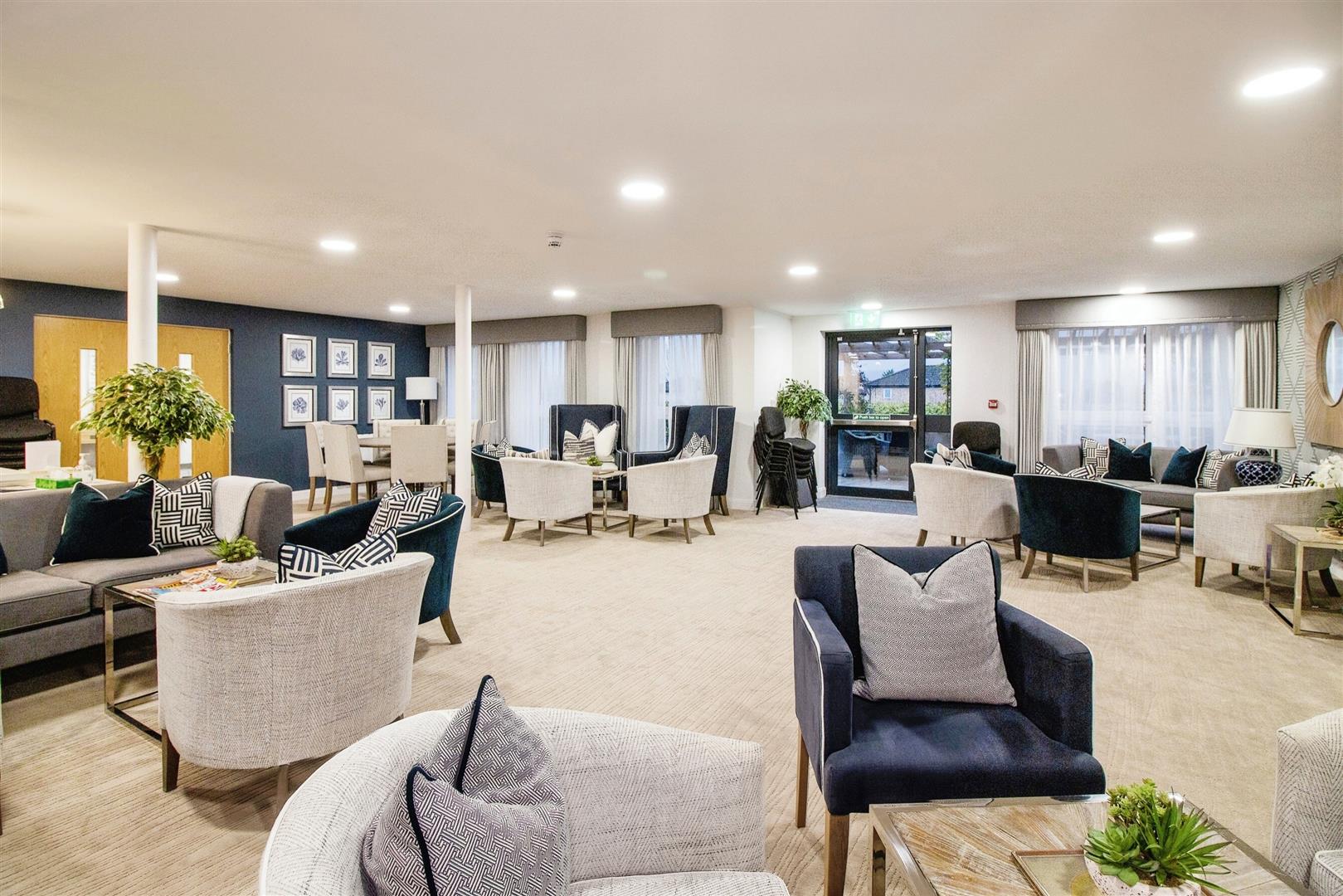 Hindhead Knoll, Walnut Tree, Milton Keynes