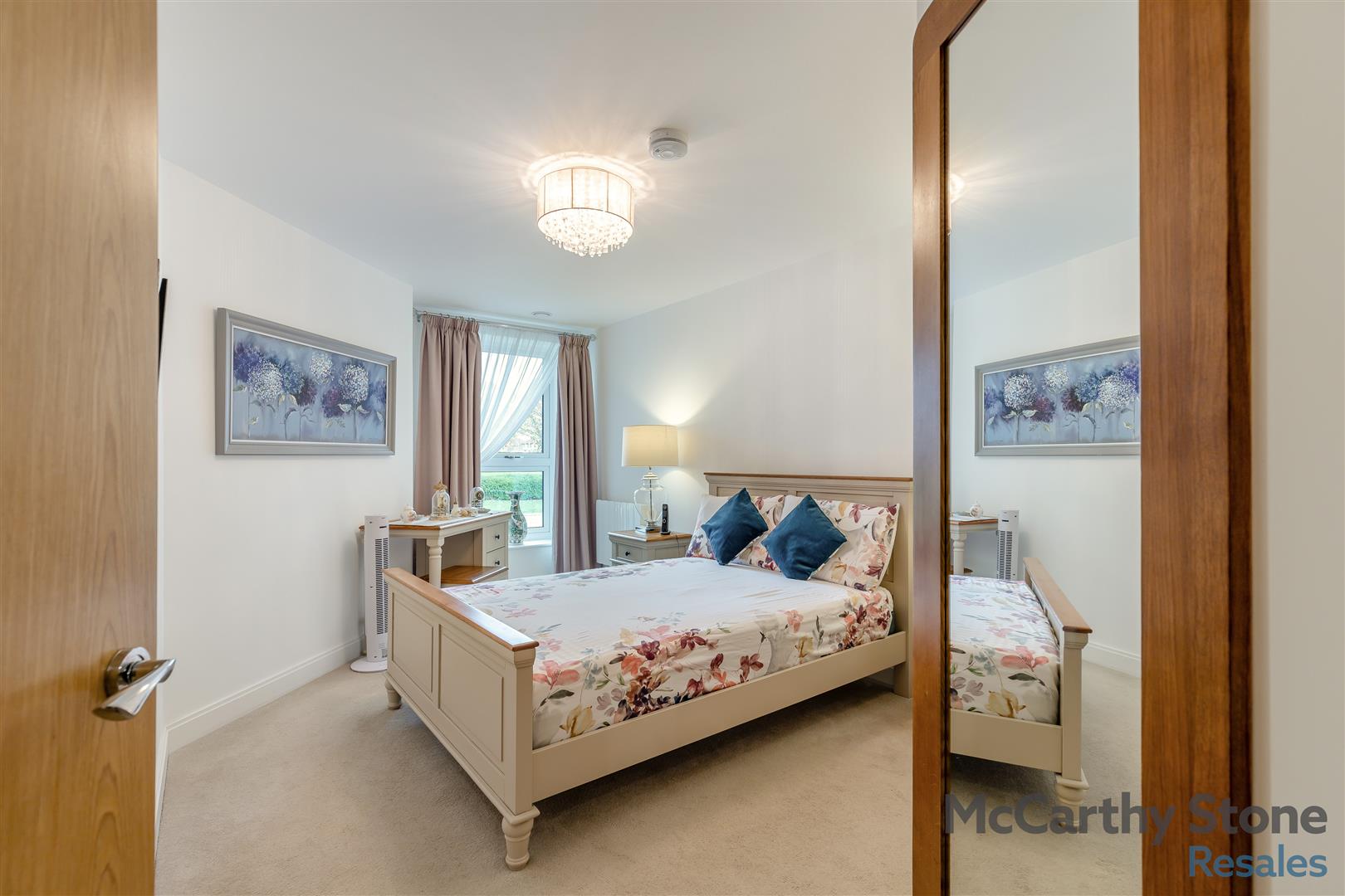 Hindhead Knoll, Walnut Tree, Milton Keynes