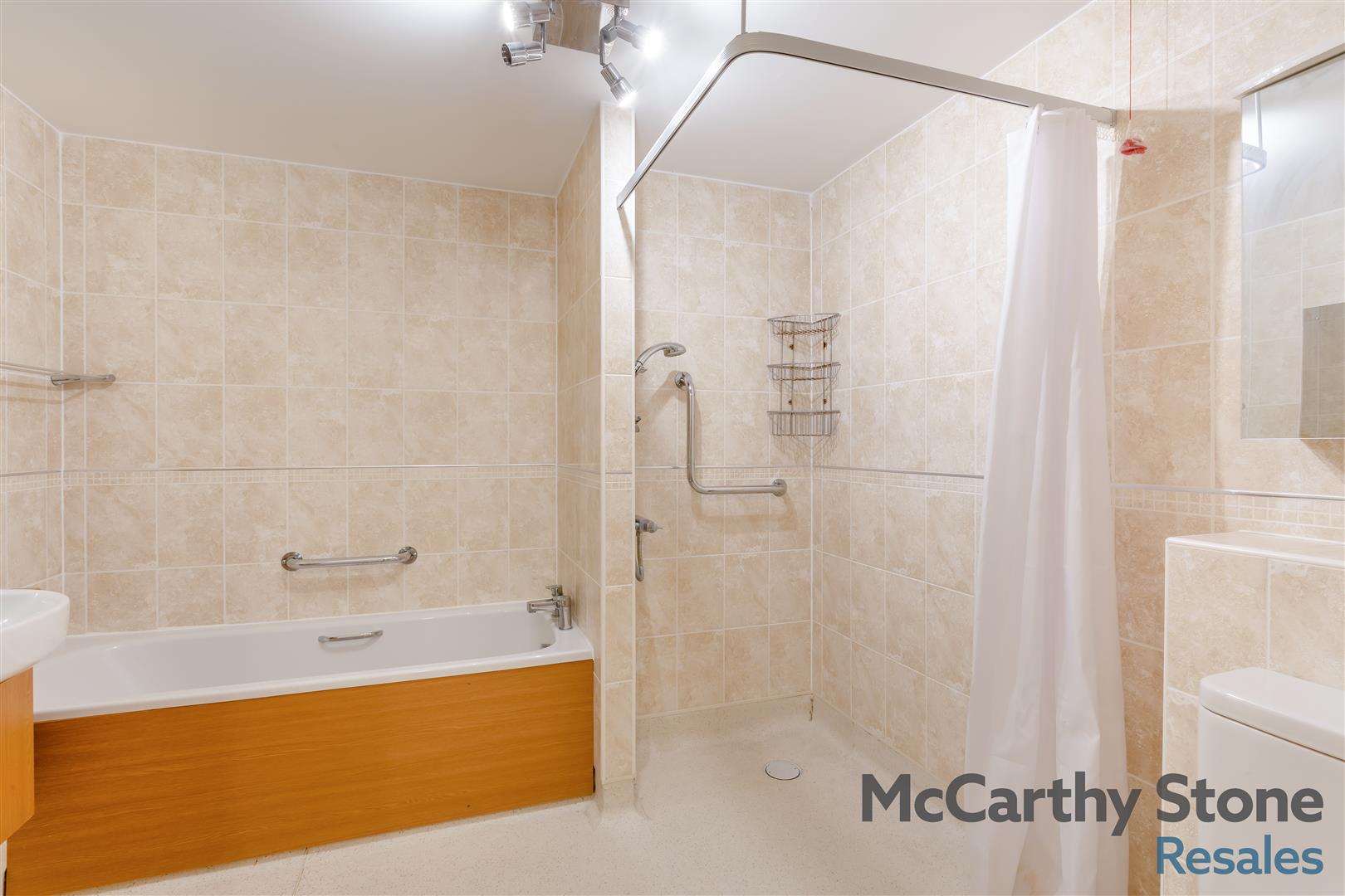 Glenhills Court, Little Glen Road, Glen Parva, Leicester