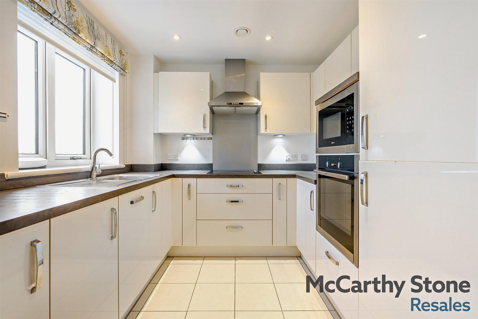 Moorfield Road, Denham Green