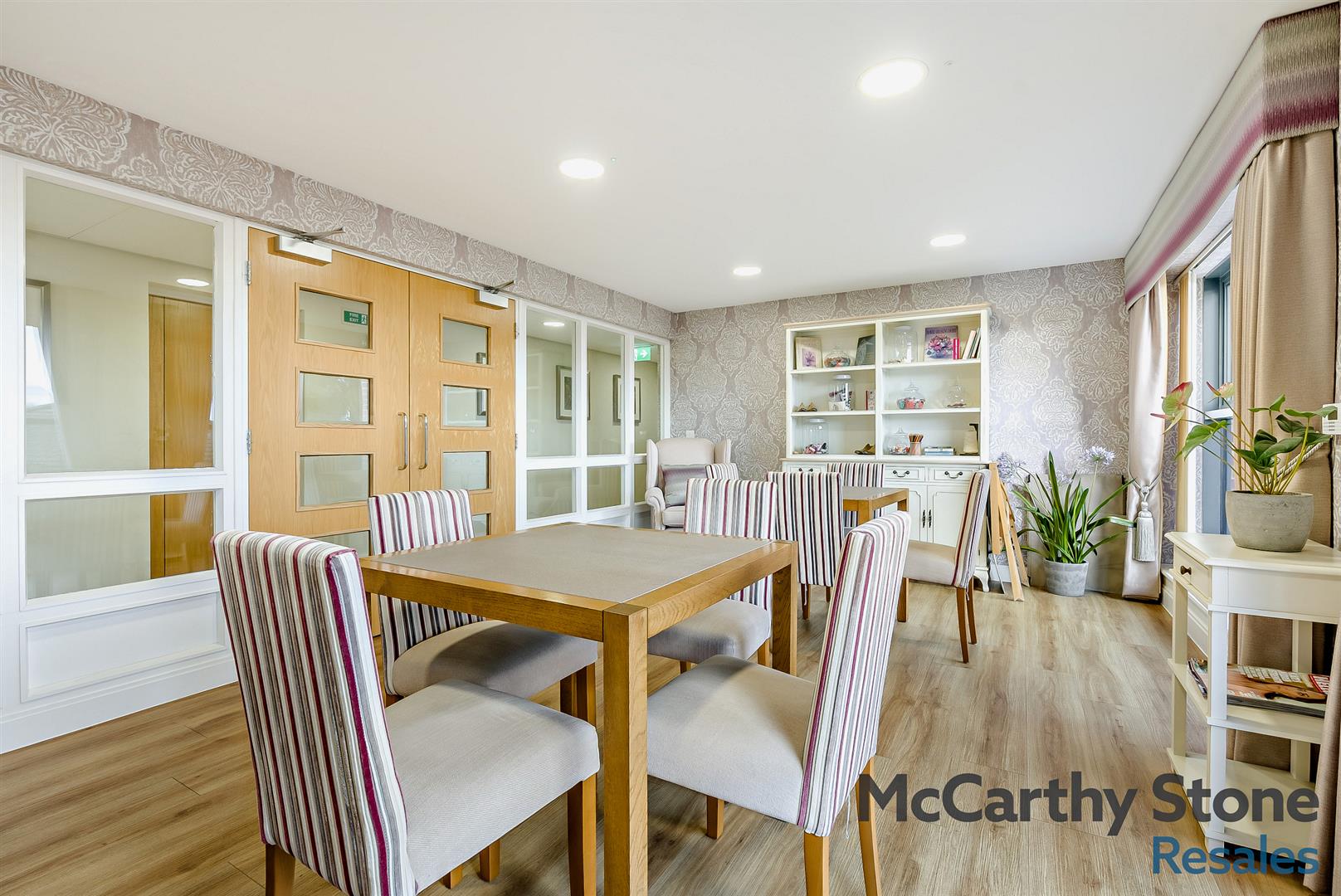 Moorfield Road, Denham Green