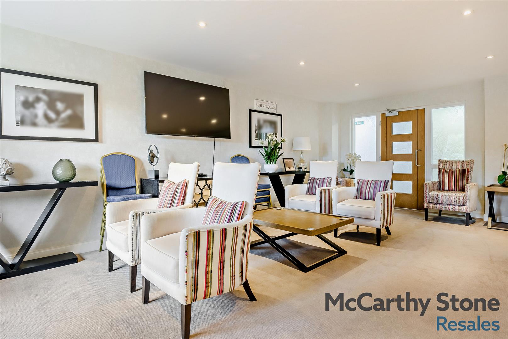 Moorfield Road, Denham Green