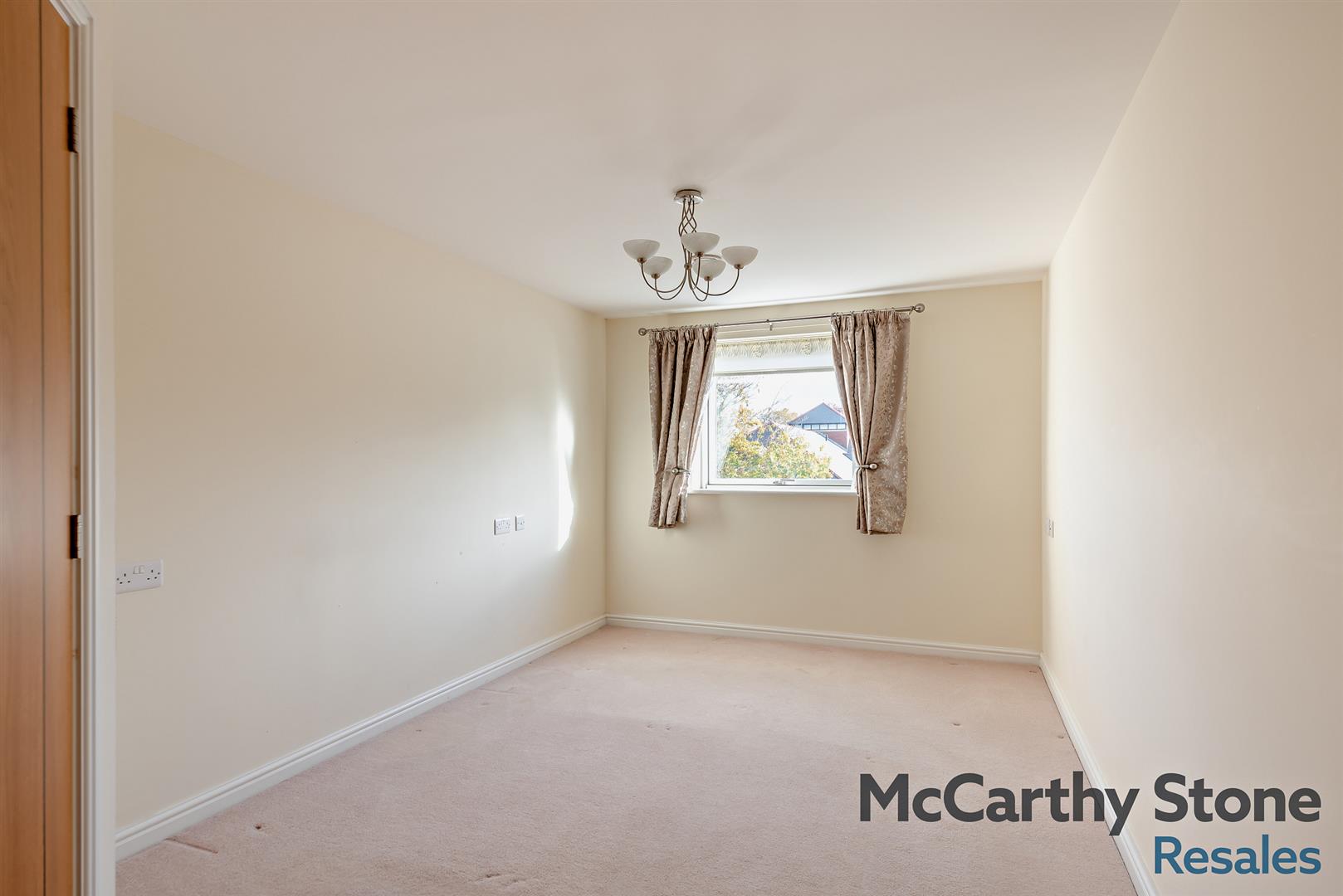 New Road, Basingstoke