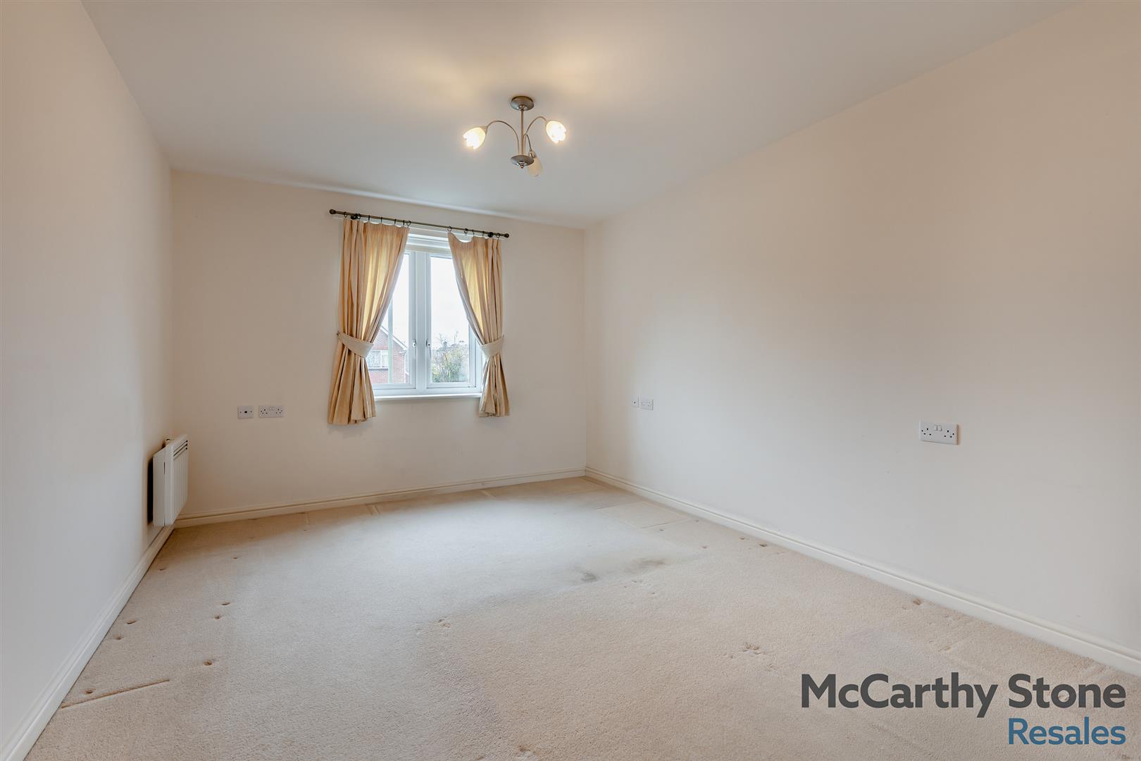 Farringford Court, Avenue Road, Lymington, Hampshire, SO41 9PA