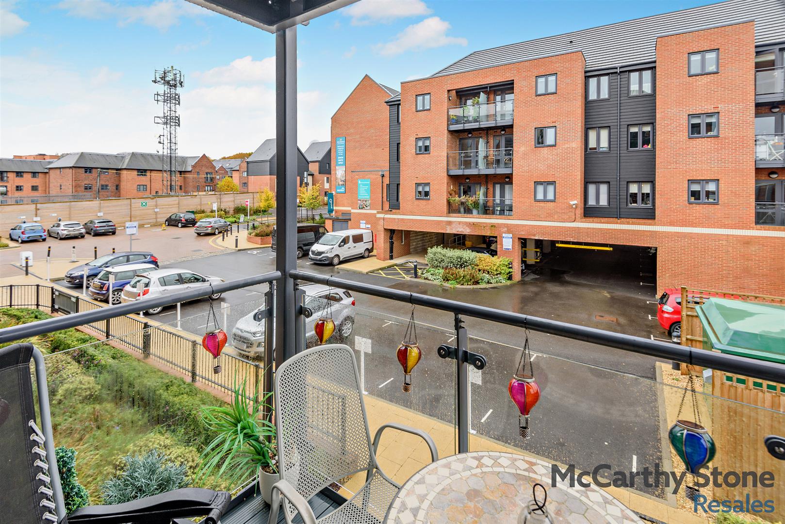 Roslin Place, Station Road, Hook, RG27 9GU