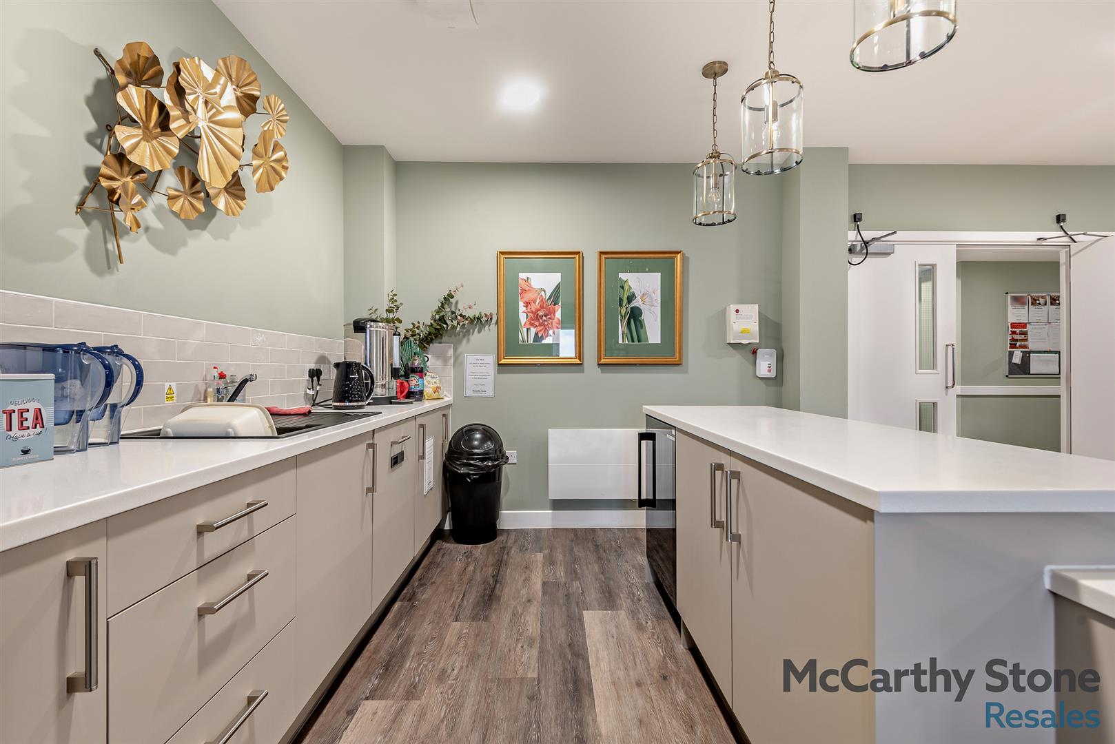 Roslin Place, Station Road, Hook, RG27 9GU